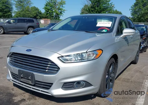 2016 Ford Fusion Se z USA, uszkodzony, nr VIN 3FA6P0T95GR322164